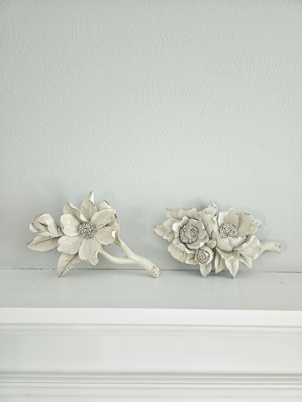 NWOT Valerie Parr Hill Antique Cream 3D Sculpted Floral Branch Wall Art- 2